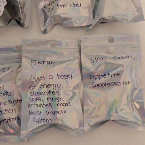 Young Living Essential Oil Blends - Picture 4 of 6